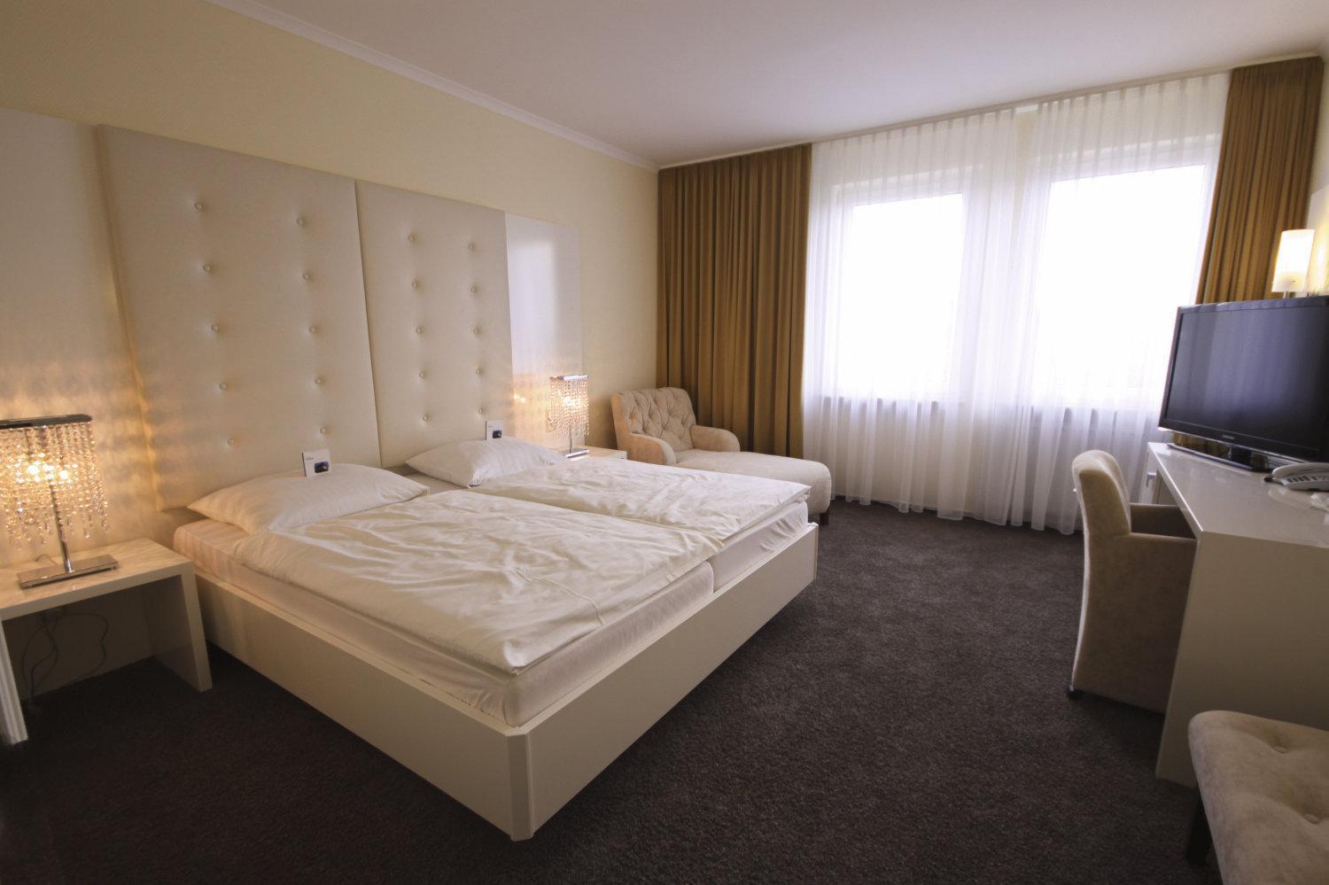Hotel-Restaurant Zur Krone Loehnberg Ngoại thất bức ảnh