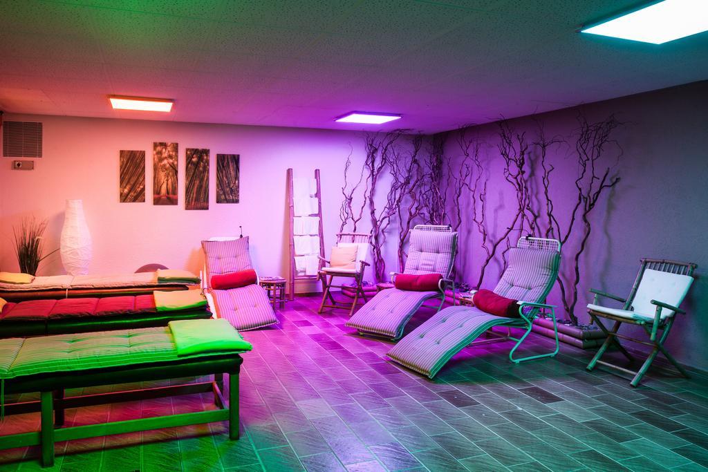 Hotel-Restaurant Zur Krone Loehnberg Ngoại thất bức ảnh